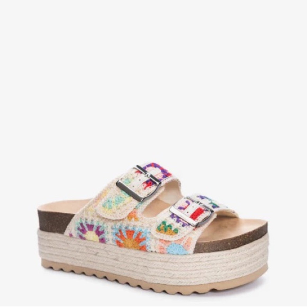 Crochet Platform Sandals by Dirty Laundry - Size 10